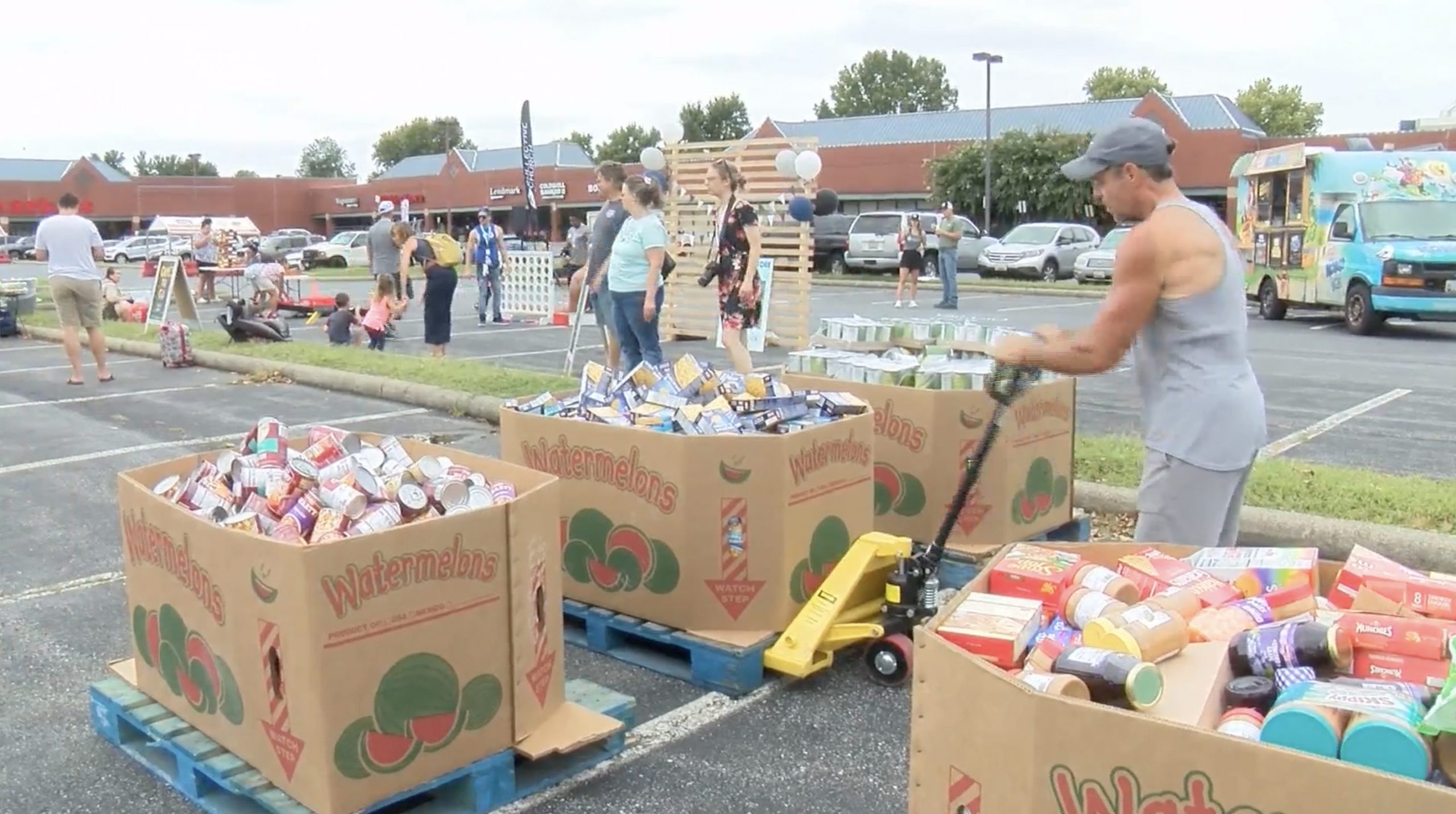Frederick church sweeps shelves of local grocery store, donates items to local charities
